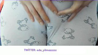 MASTURBATION IN PAJAMAS- CAMELTOE- PUFFED PUSSY- SWOLLEN PUSSY- TURKISH PORN
