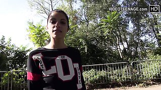 Video Teenage featuring Justine's 18 year cute girl action