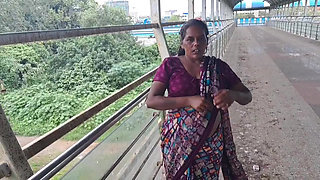 Jungle mai Delhi vali Bhabhi Desi School Girls Friends Threesome Xxxx video , Indian Desi School Friends Threesome Fucking Xxxx