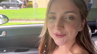 Cute girlfriend wants to get fucked in every public place with a big cock bf